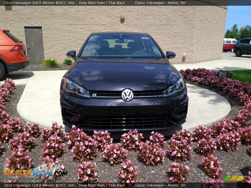 2019 Volkswagen Golf R 4Motion W/DCC. NAV. Deep Black Pearl / Titan Black Photo #2