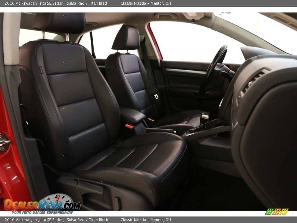 2010 Volkswagen Jetta SE Sedan Salsa Red / Titan Black Photo #14