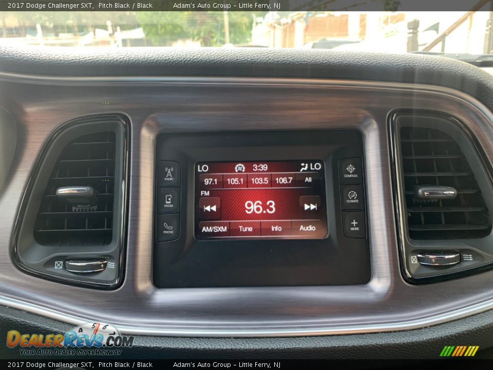 2017 Dodge Challenger SXT Pitch Black / Black Photo #15