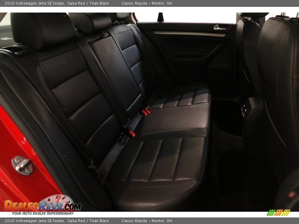 2010 Volkswagen Jetta SE Sedan Salsa Red / Titan Black Photo #15