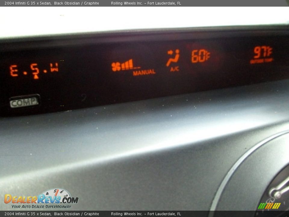 2004 Infiniti G 35 x Sedan Black Obsidian / Graphite Photo #33
