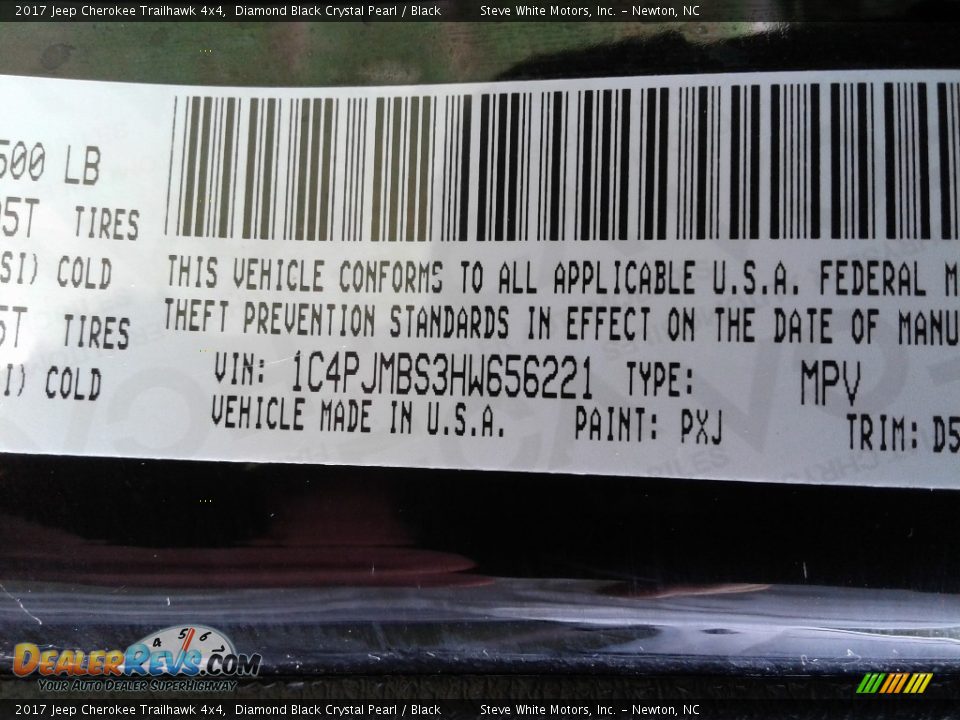 2017 Jeep Cherokee Trailhawk 4x4 Diamond Black Crystal Pearl / Black Photo #32