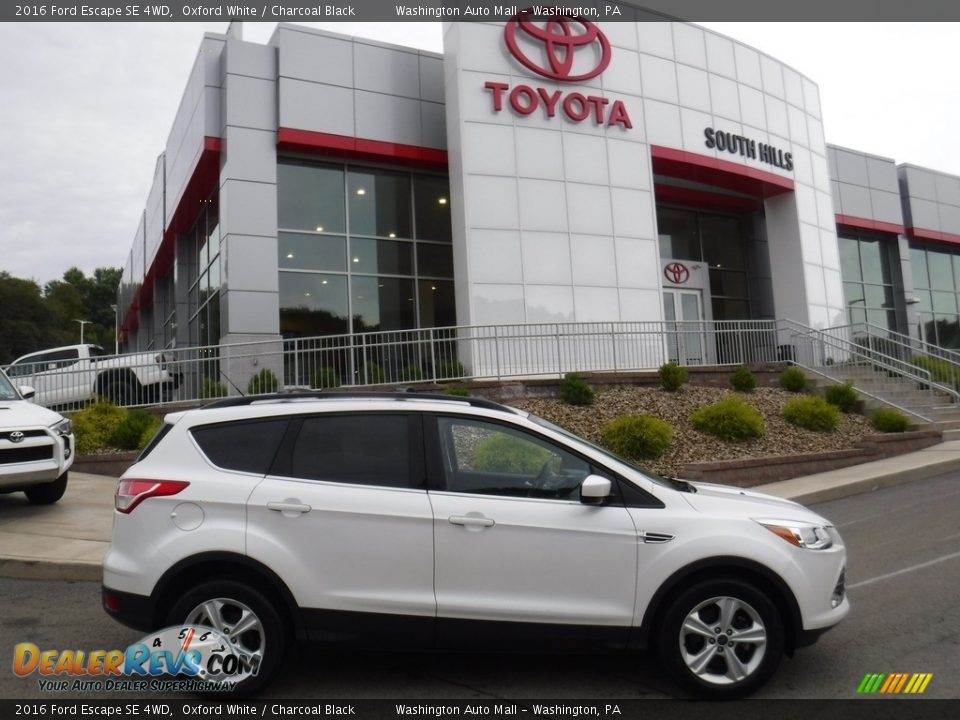 2016 Ford Escape SE 4WD Oxford White / Charcoal Black Photo #2