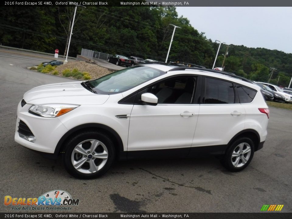 2016 Ford Escape SE 4WD Oxford White / Charcoal Black Photo #7