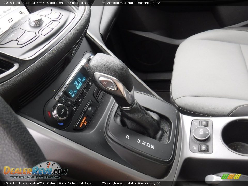 2016 Ford Escape SE 4WD Oxford White / Charcoal Black Photo #22