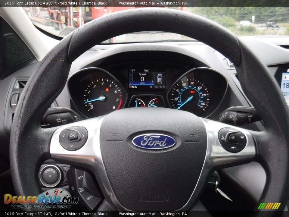 2016 Ford Escape SE 4WD Oxford White / Charcoal Black Photo #24