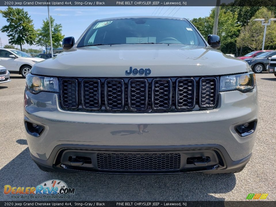 2020 Jeep Grand Cherokee Upland 4x4 Sting-Gray / Black Photo #2