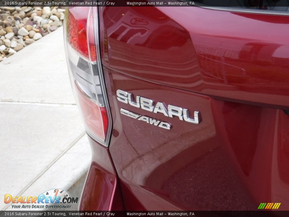 2016 Subaru Forester 2.5i Touring Venetian Red Pearl / Gray Photo #10