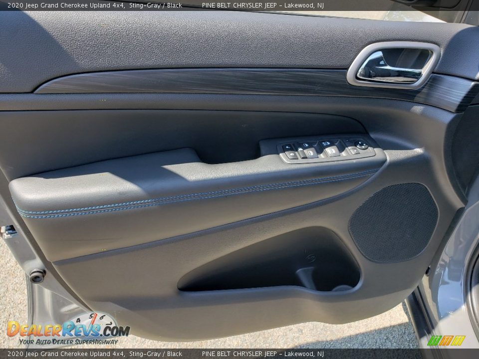 2020 Jeep Grand Cherokee Upland 4x4 Sting-Gray / Black Photo #8