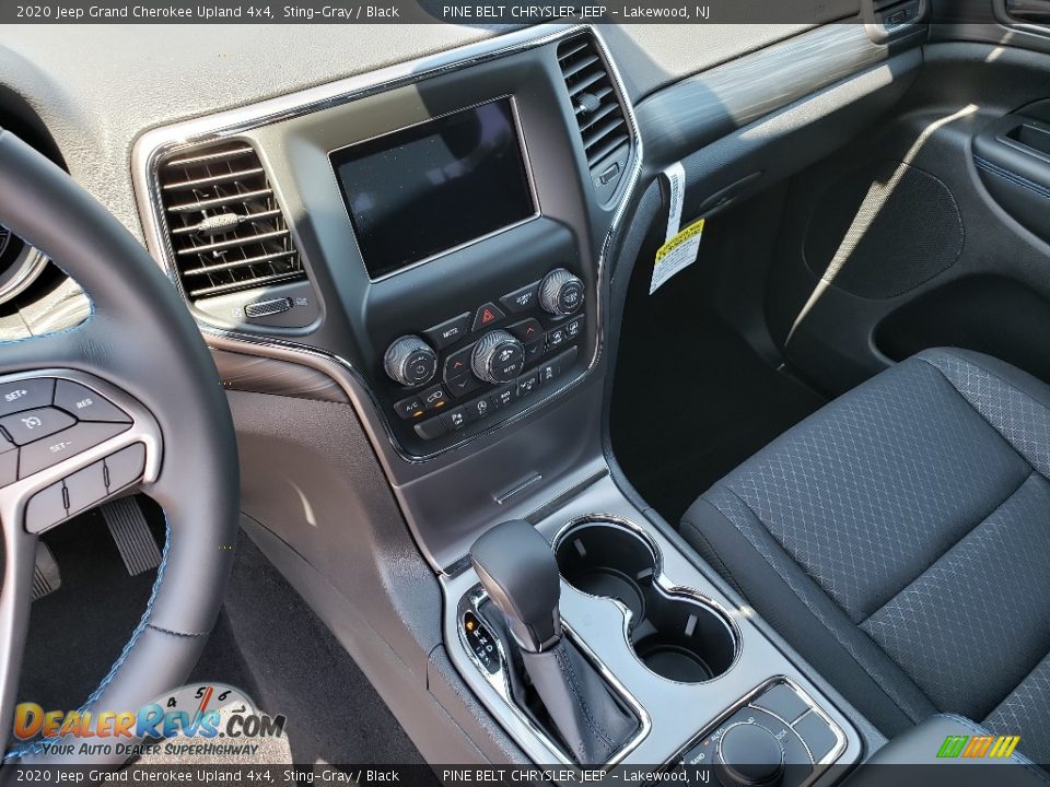 2020 Jeep Grand Cherokee Upland 4x4 Sting-Gray / Black Photo #10
