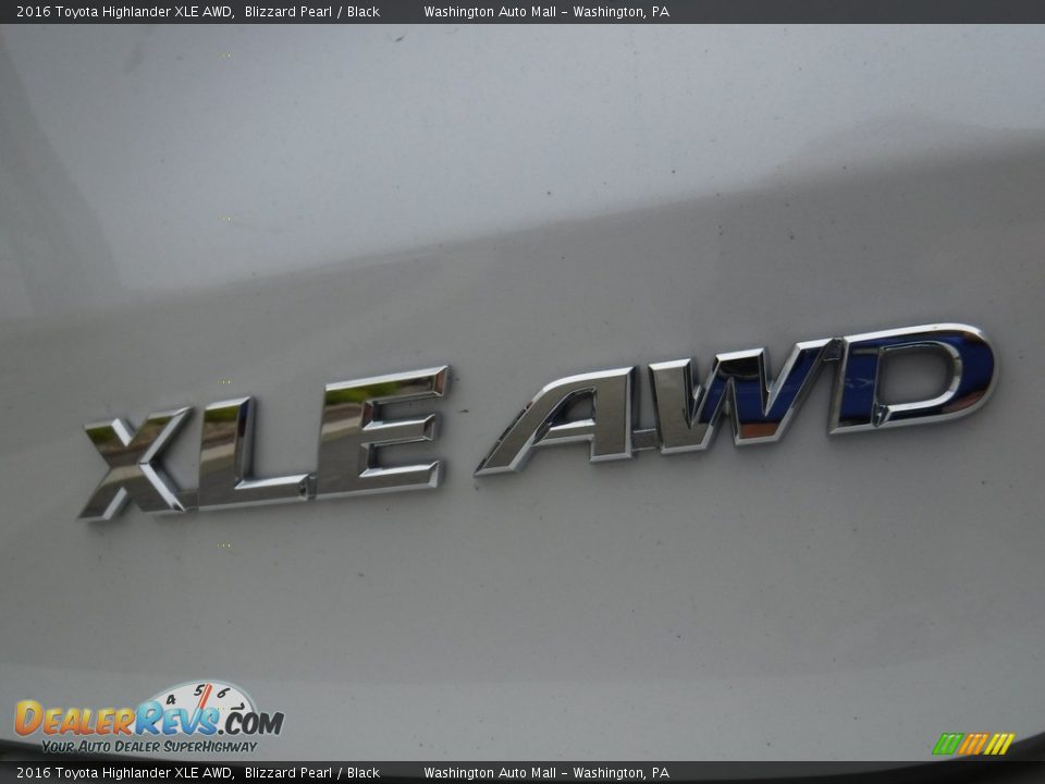 2016 Toyota Highlander XLE AWD Blizzard Pearl / Black Photo #11