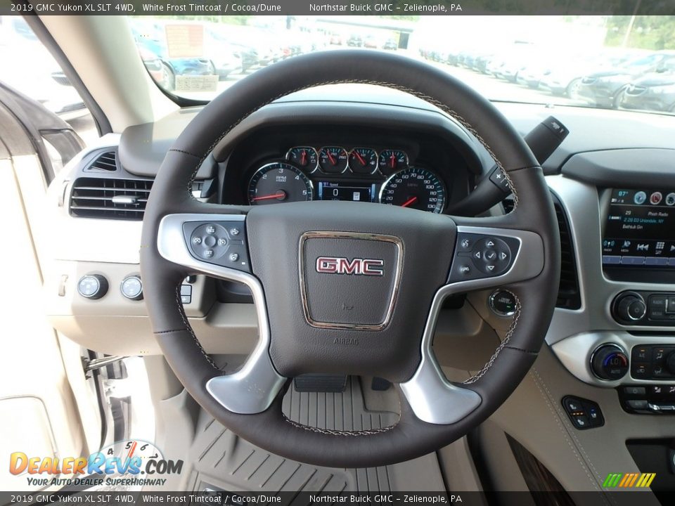 2019 GMC Yukon XL SLT 4WD Steering Wheel Photo #17