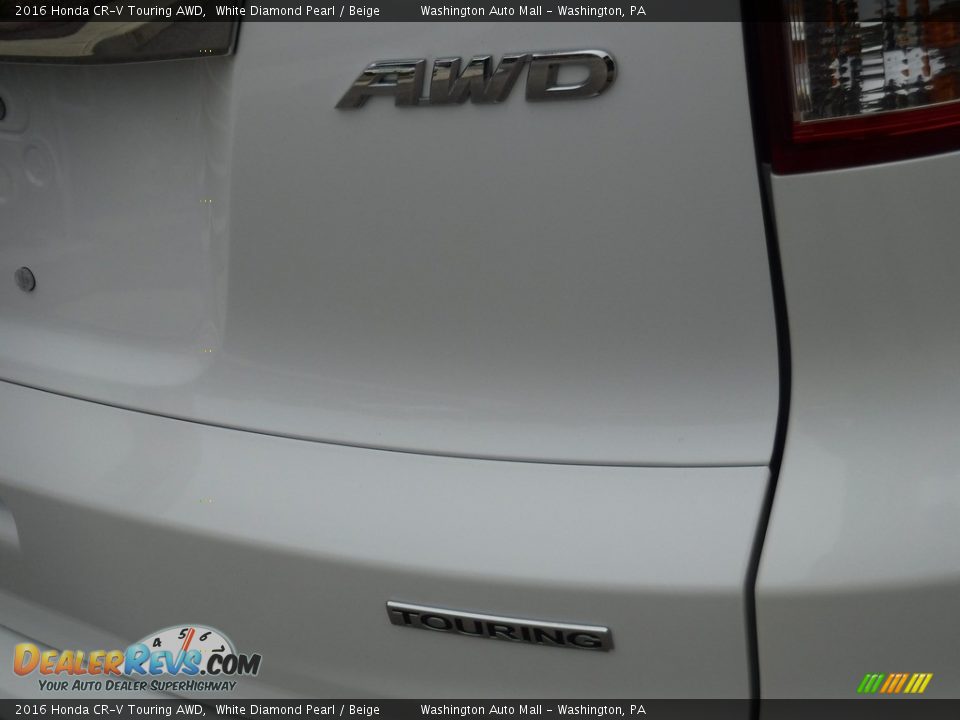 2016 Honda CR-V Touring AWD White Diamond Pearl / Beige Photo #11