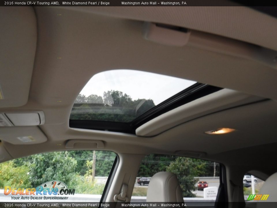 2016 Honda CR-V Touring AWD White Diamond Pearl / Beige Photo #12