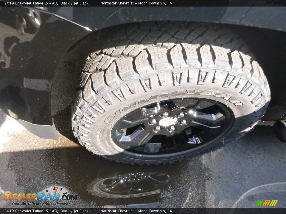 2019 Chevrolet Tahoe LS 4WD Black / Jet Black Photo #2