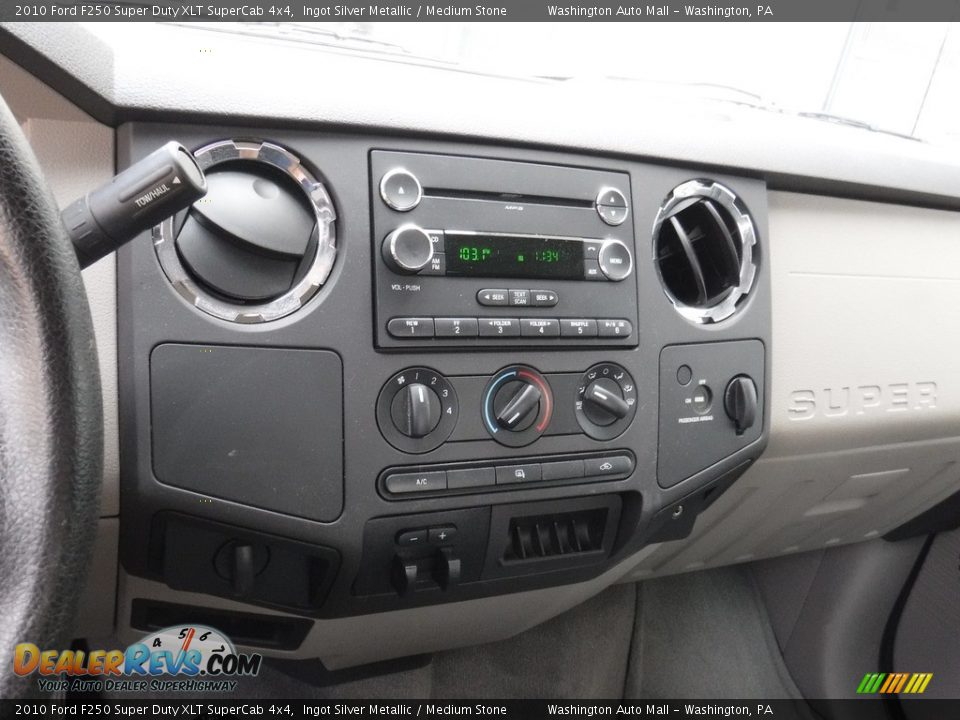 2010 Ford F250 Super Duty XLT SuperCab 4x4 Ingot Silver Metallic / Medium Stone Photo #18