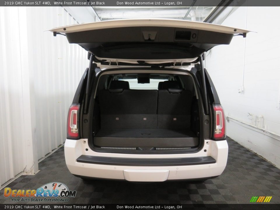 2019 GMC Yukon SLT 4WD White Frost Tintcoat / Jet Black Photo #18