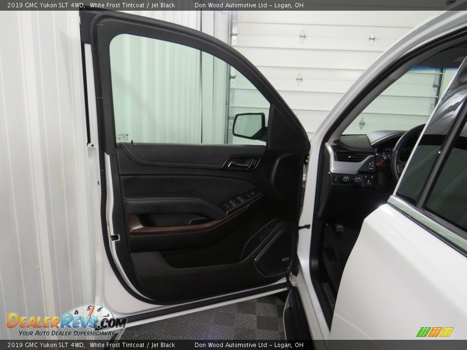2019 GMC Yukon SLT 4WD White Frost Tintcoat / Jet Black Photo #36