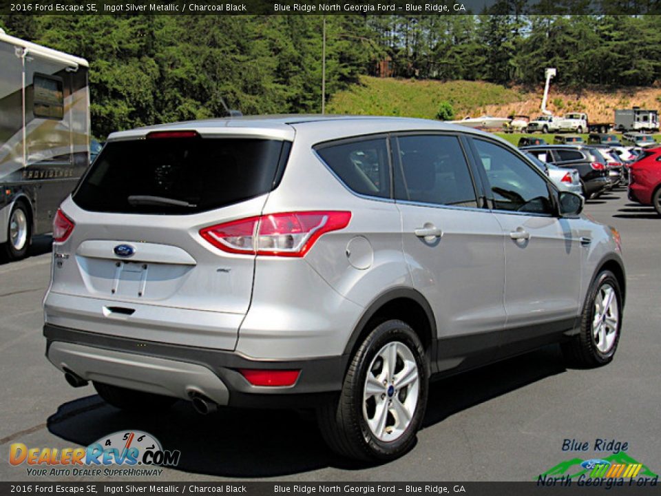 2016 Ford Escape SE Ingot Silver Metallic / Charcoal Black Photo #5