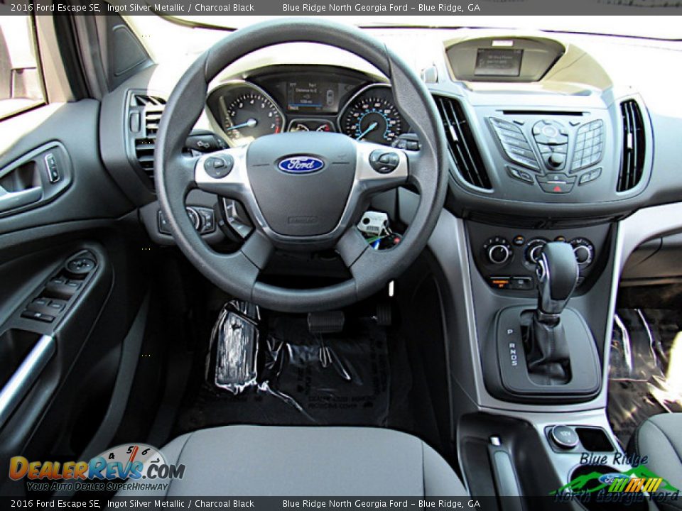 2016 Ford Escape SE Ingot Silver Metallic / Charcoal Black Photo #14