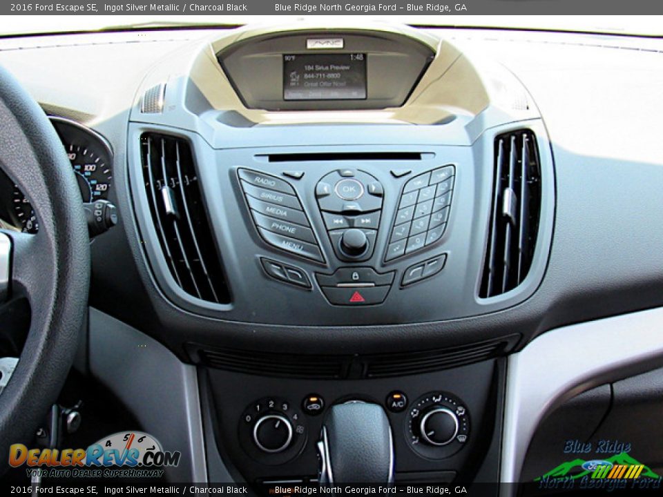 2016 Ford Escape SE Ingot Silver Metallic / Charcoal Black Photo #18