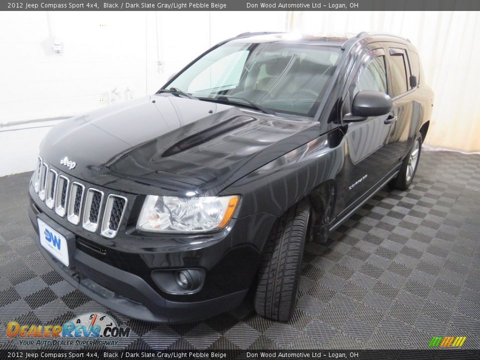 2012 Jeep Compass Sport 4x4 Black / Dark Slate Gray/Light Pebble Beige Photo #7
