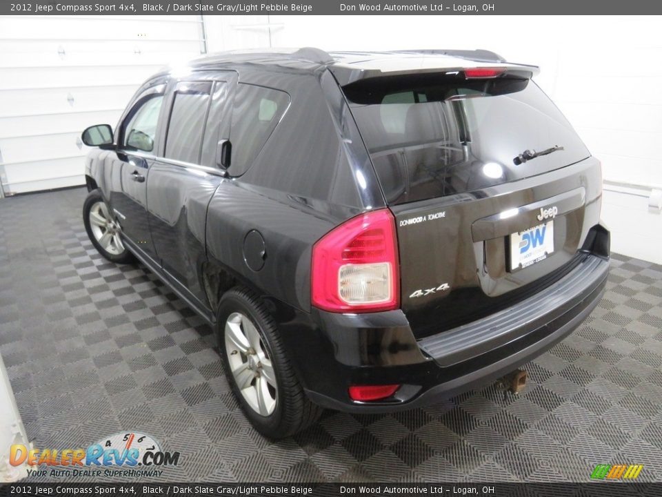 2012 Jeep Compass Sport 4x4 Black / Dark Slate Gray/Light Pebble Beige Photo #10