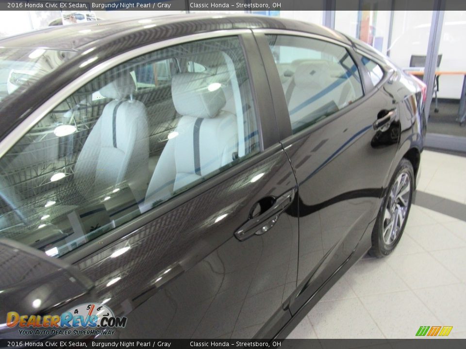 2016 Honda Civic EX Sedan Burgundy Night Pearl / Gray Photo #8