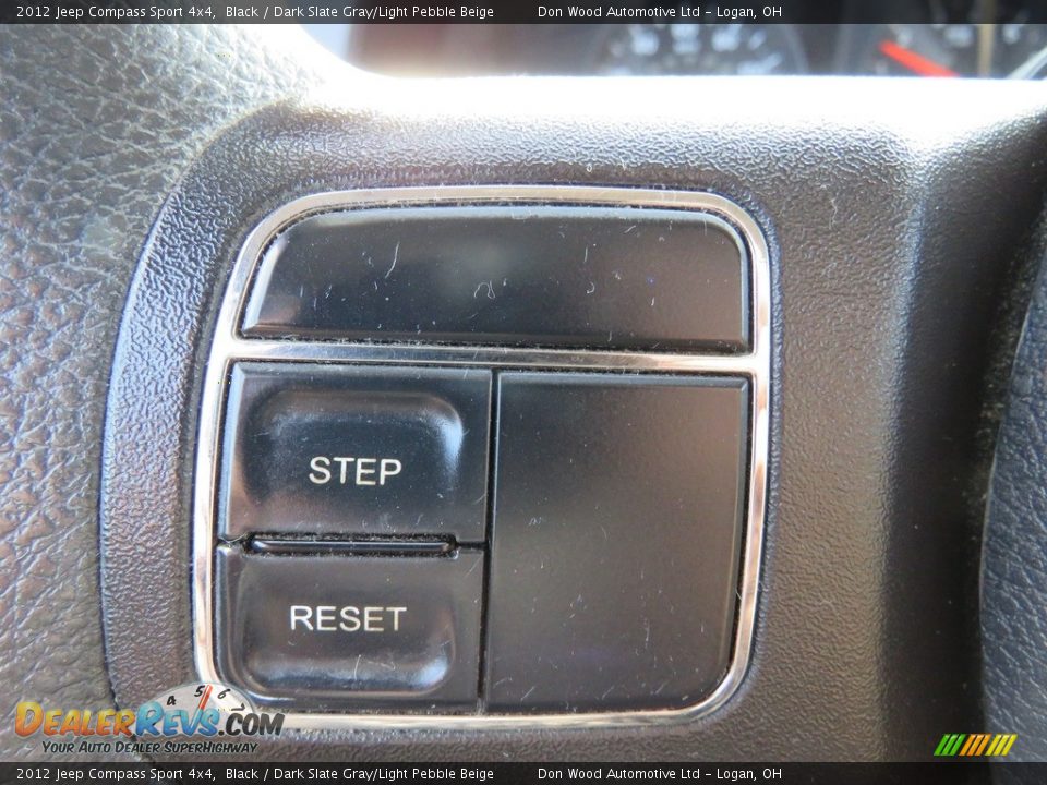 2012 Jeep Compass Sport 4x4 Black / Dark Slate Gray/Light Pebble Beige Photo #20