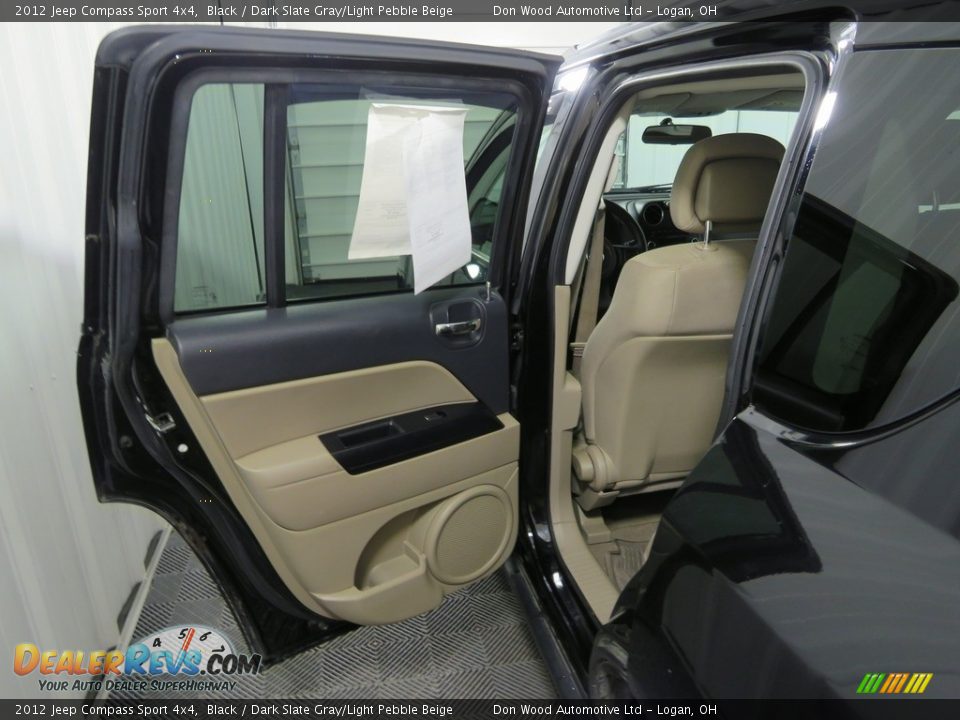 2012 Jeep Compass Sport 4x4 Black / Dark Slate Gray/Light Pebble Beige Photo #29