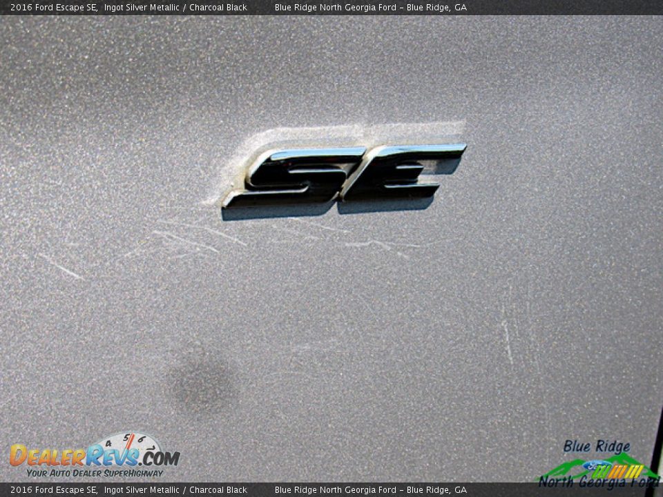 2016 Ford Escape SE Ingot Silver Metallic / Charcoal Black Photo #35