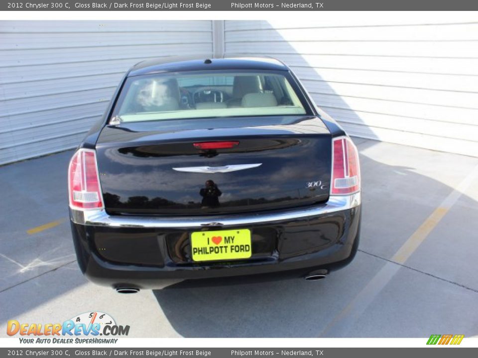 2012 Chrysler 300 C Gloss Black / Dark Frost Beige/Light Frost Beige Photo #8