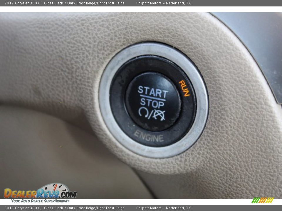 2012 Chrysler 300 C Gloss Black / Dark Frost Beige/Light Frost Beige Photo #19