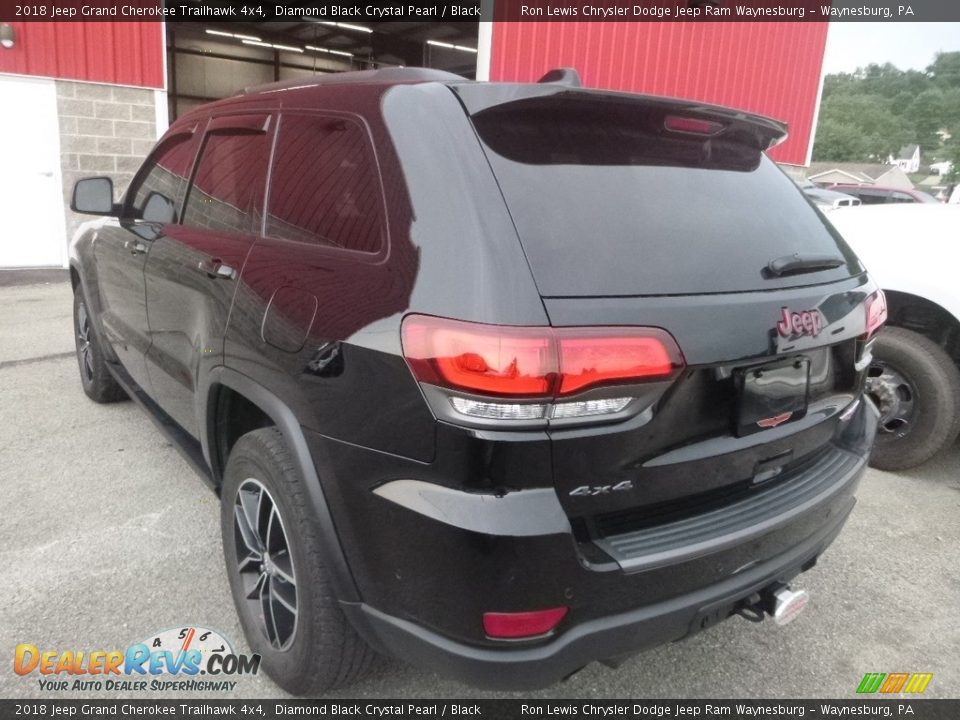 2018 Jeep Grand Cherokee Trailhawk 4x4 Diamond Black Crystal Pearl / Black Photo #3