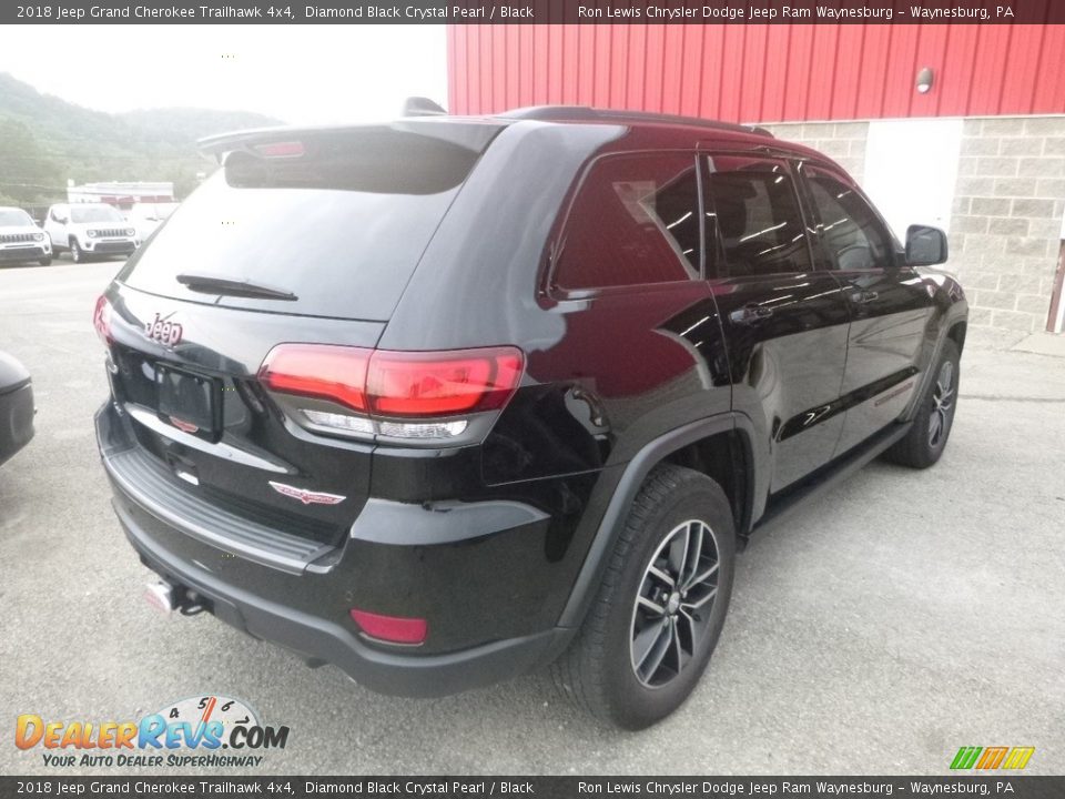 2018 Jeep Grand Cherokee Trailhawk 4x4 Diamond Black Crystal Pearl / Black Photo #5