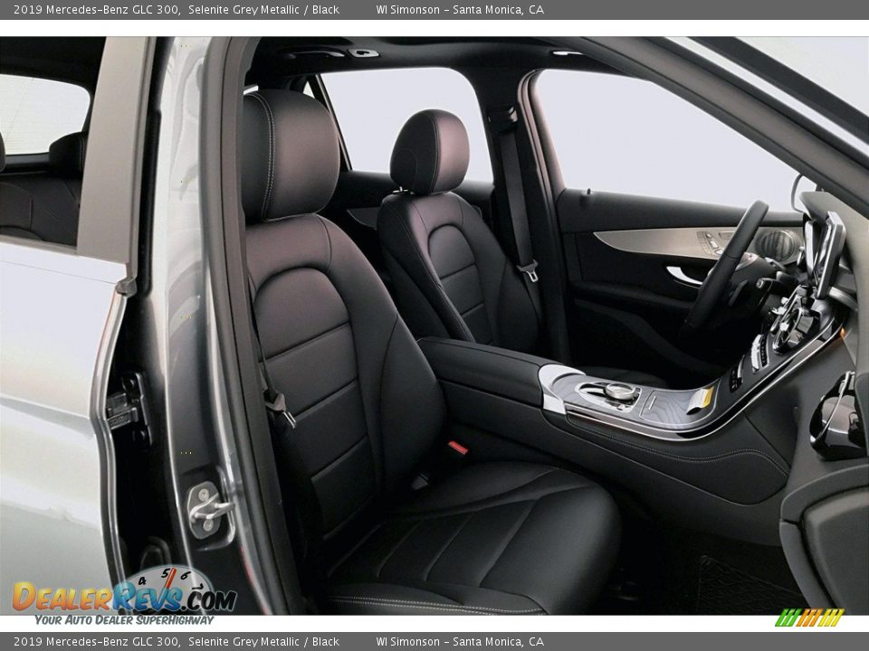 2019 Mercedes-Benz GLC 300 Selenite Grey Metallic / Black Photo #5