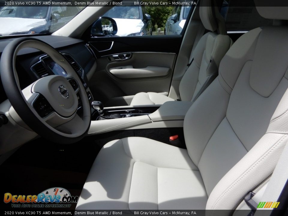 2020 Volvo XC90 T5 AWD Momentum Denim Blue Metallic / Blond Photo #7