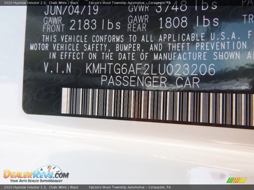 2020 Hyundai Veloster 2.0 Chalk White / Black Photo #13