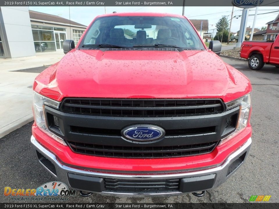 2019 Ford F150 XL SuperCab 4x4 Race Red / Earth Gray Photo #2