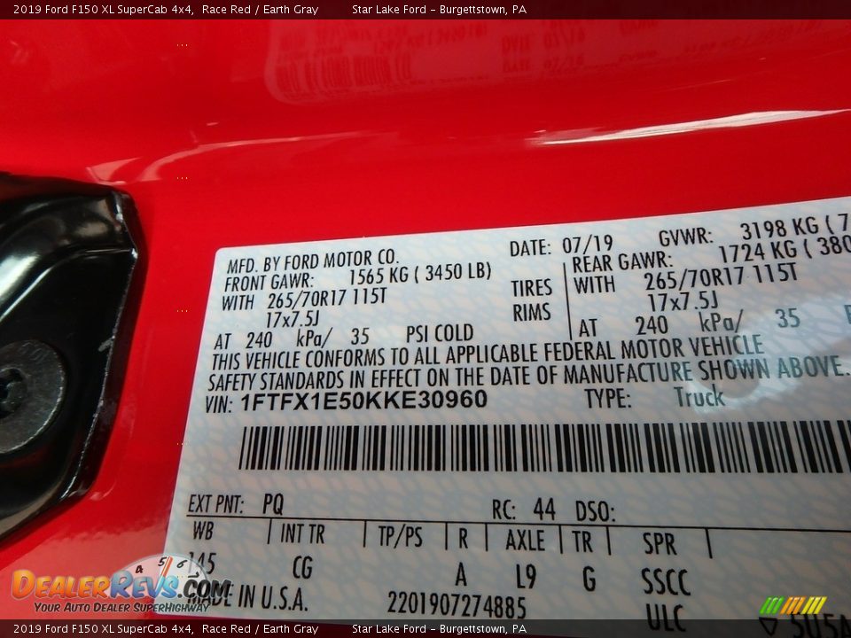 2019 Ford F150 XL SuperCab 4x4 Race Red / Earth Gray Photo #9