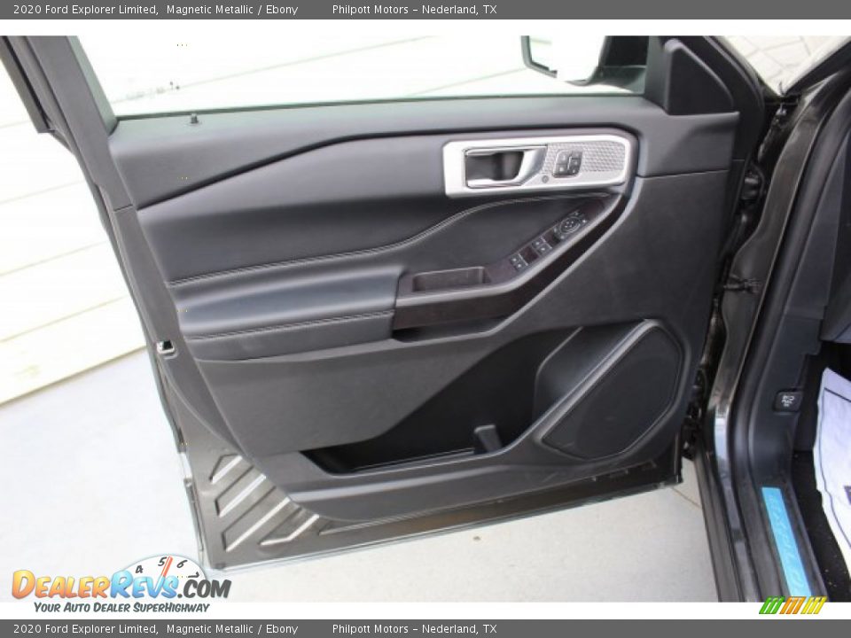 Door Panel of 2020 Ford Explorer Limited Photo #9