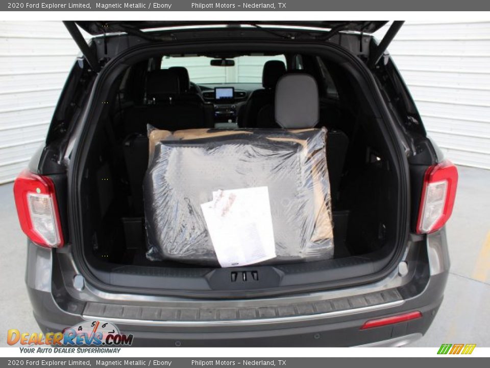 2020 Ford Explorer Limited Magnetic Metallic / Ebony Photo #25