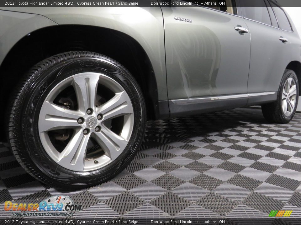 2012 Toyota Highlander Limited 4WD Cypress Green Pearl / Sand Beige Photo #10