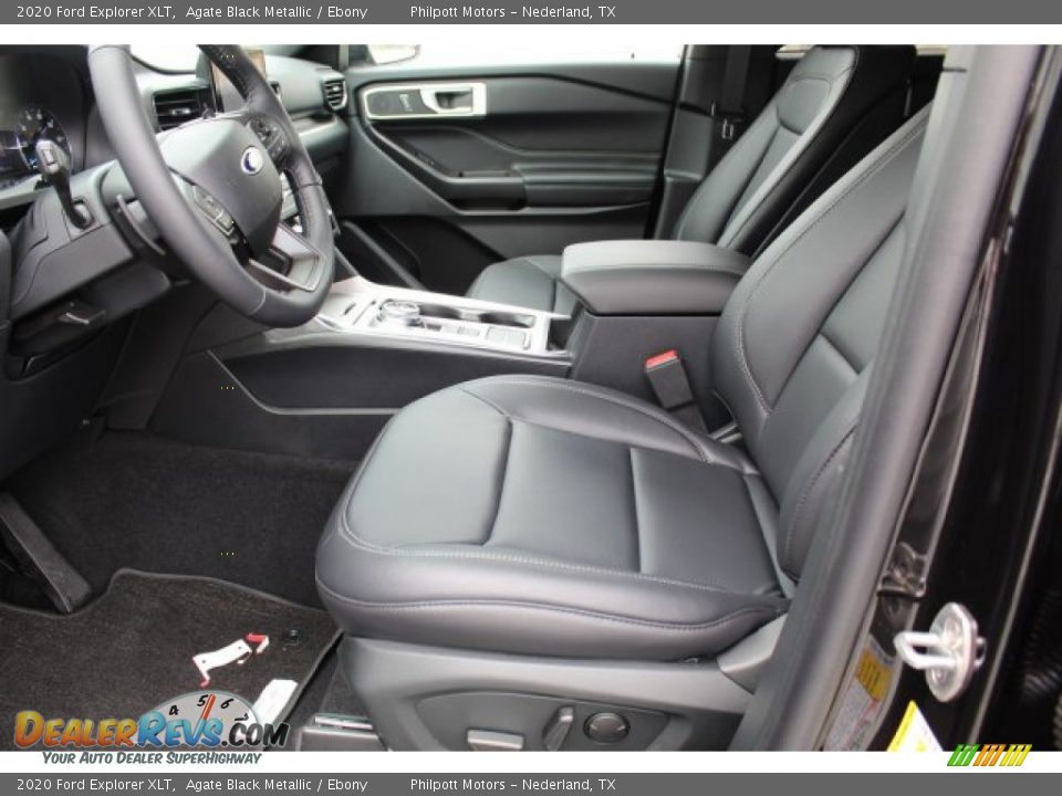 Front Seat of 2020 Ford Explorer XLT Photo #9