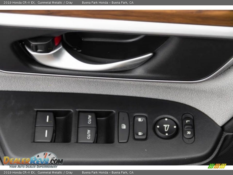 Controls of 2019 Honda CR-V EX Photo #33