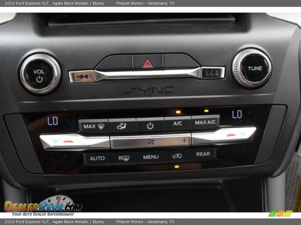 Controls of 2020 Ford Explorer XLT Photo #16