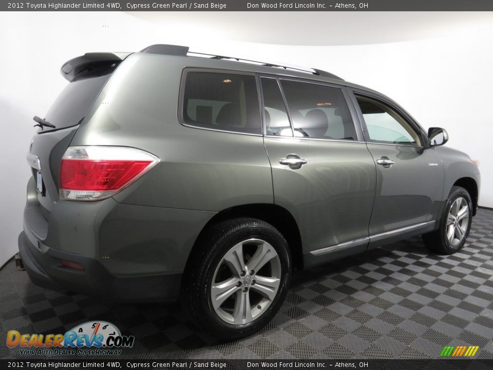 2012 Toyota Highlander Limited 4WD Cypress Green Pearl / Sand Beige Photo #17
