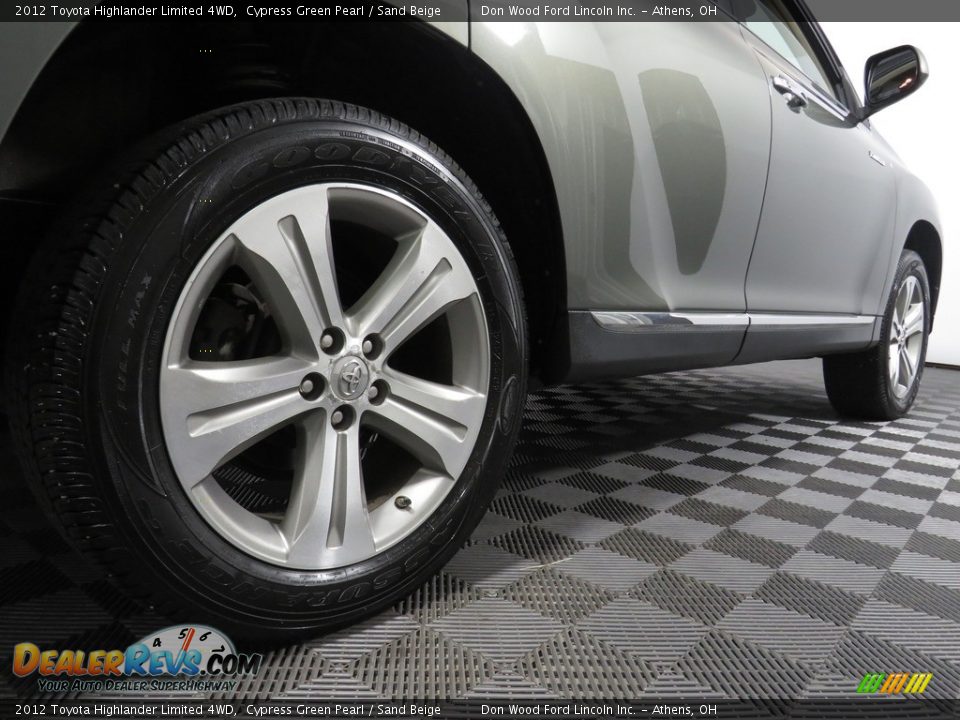 2012 Toyota Highlander Limited 4WD Cypress Green Pearl / Sand Beige Photo #18