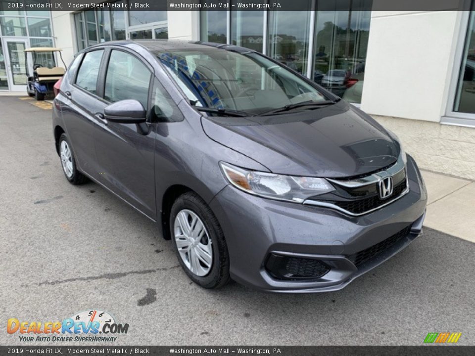 Front 3/4 View of 2019 Honda Fit LX Photo #2