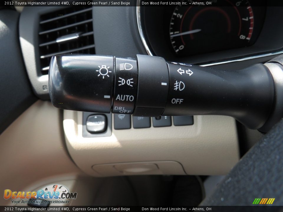 2012 Toyota Highlander Limited 4WD Cypress Green Pearl / Sand Beige Photo #32